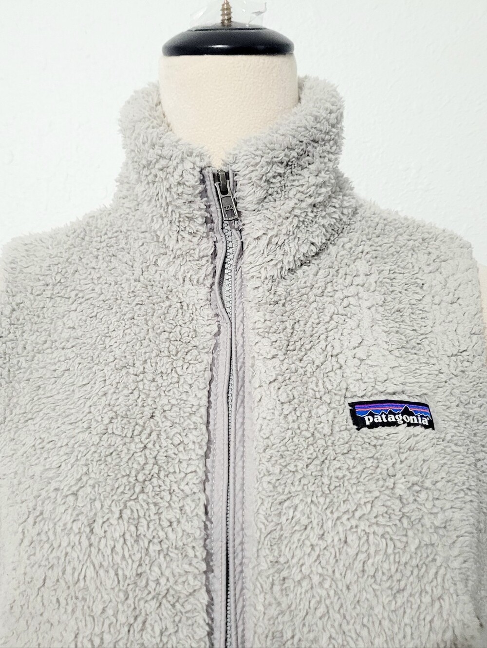 Patagonia Women's Fuzzy Los Gatos Sherpa Fleece Vest Gray Full Zip Medium - Picture 5 of 12